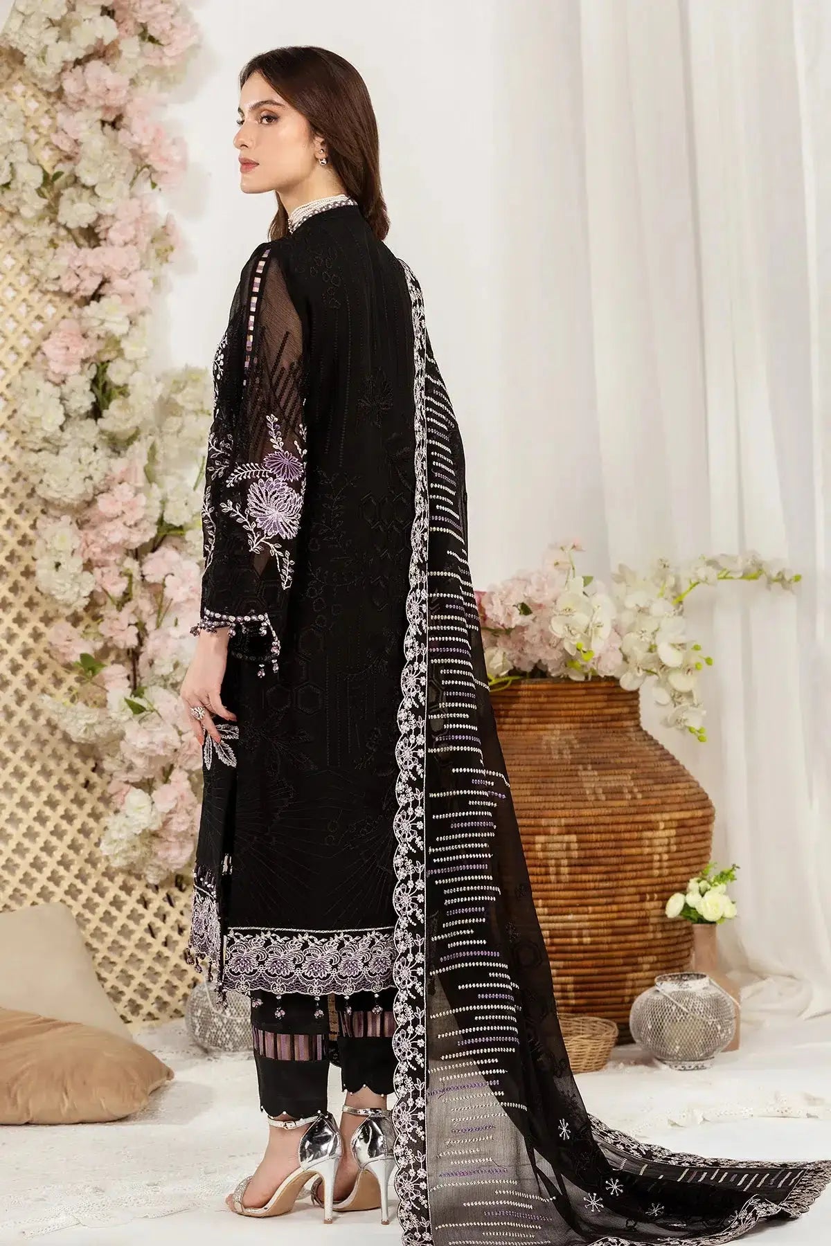 Alizeh | Formals Collection | Arisha - Pakistani Designer Dress - by Alizeh | Type: Formal - 100% Original at Saira Sultan