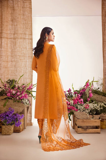 Anam Akhlaq | Festive Collection | D-39 - Pakistani Designer Dress - by Anam Akhlaq | Type: Formal - 100% Original at Saira Sultan