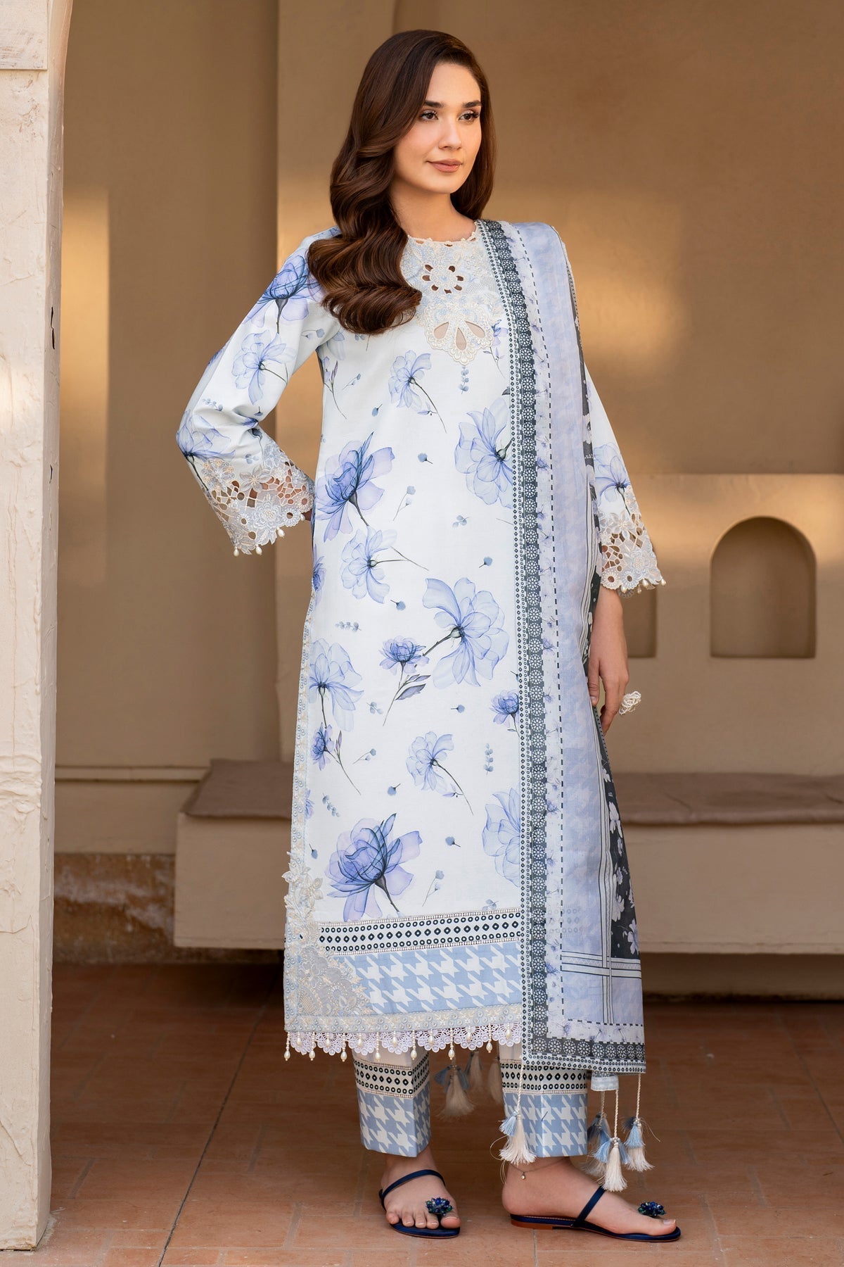 Alizeh | Levana Lawn | Arbor XL Pale Sky Blue Lawn