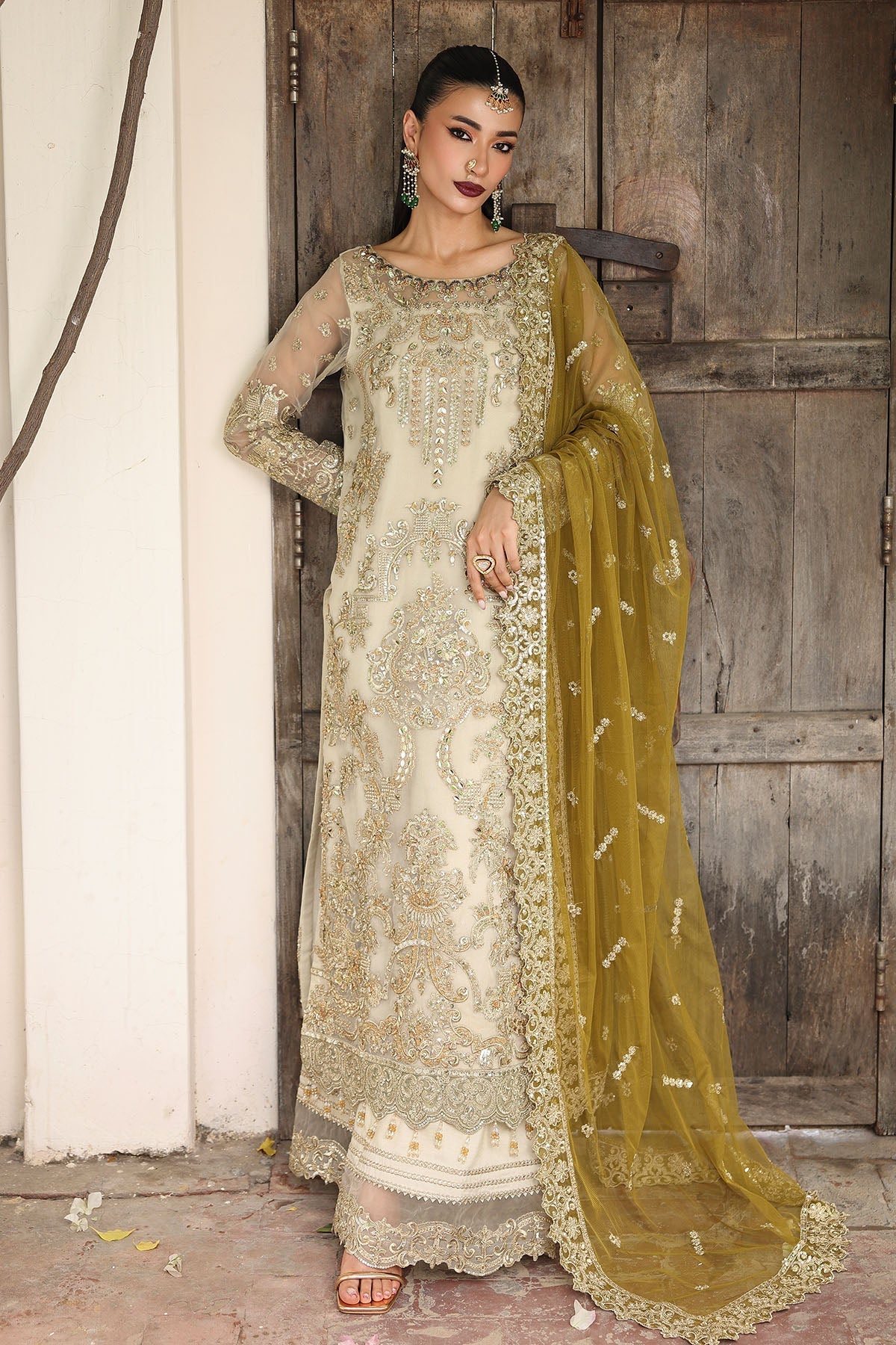 Imrozia Premium I Saiyara Formals I I-229 ROHMA - Pakistani Designer Dress - by Imrozia Premium - Type : Ladies Clothes - 100% Original at Saira Sultan