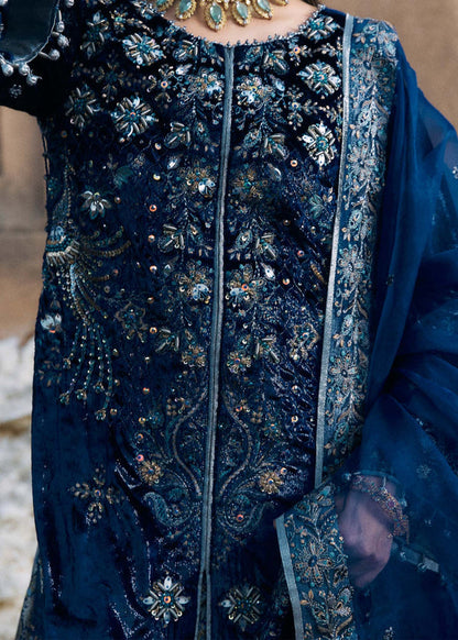 Laj | Hath Kahani Luxury Formals 24 | GULNAAR M Blue Velvet