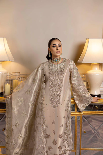 Nuriyaa | Rozanne Formals | Aster