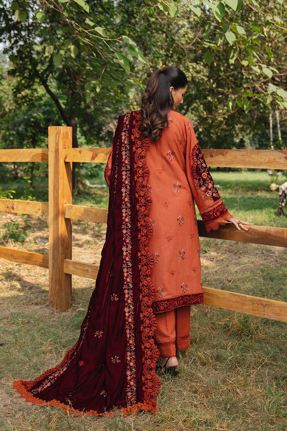 Saira Rizwan | Winter 2024 | CIRO-SRW24-10 XS Rust Velvet