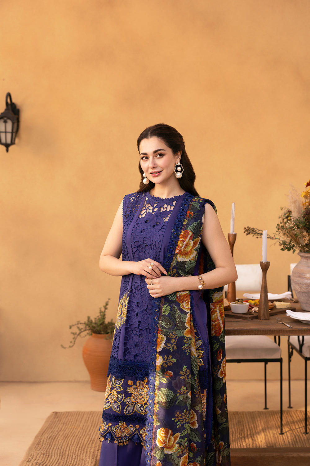 Saira Rizwan | Luxury Lawn 25 | AIMEE-SRL25-01 Custom Size Navy Lawn