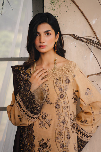 Saira Rizwan | Winter 2024 | NERIA-SRW24-07 S Beige Karandi