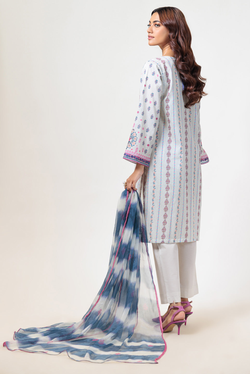 Bonanza Satrangi | L Beige Lawn 3 Piece (BPS2243P06) 16 Beige