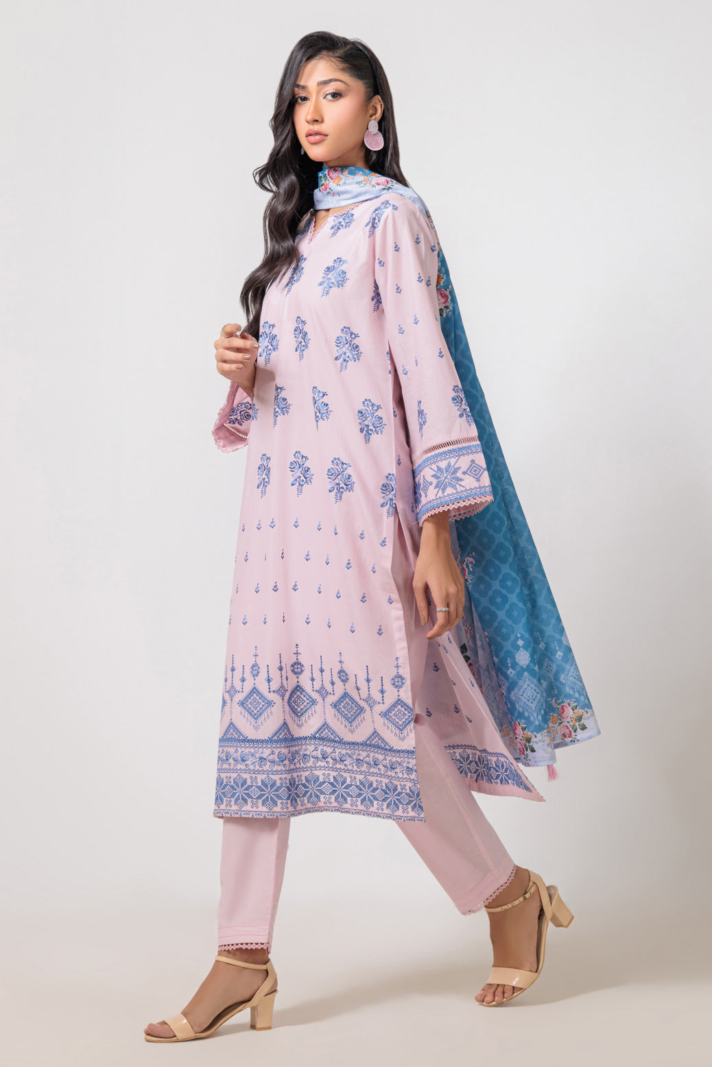 Bonanza Satrangi | Pink Cambric 3 Piece (BPS6243P04) 12 Pink