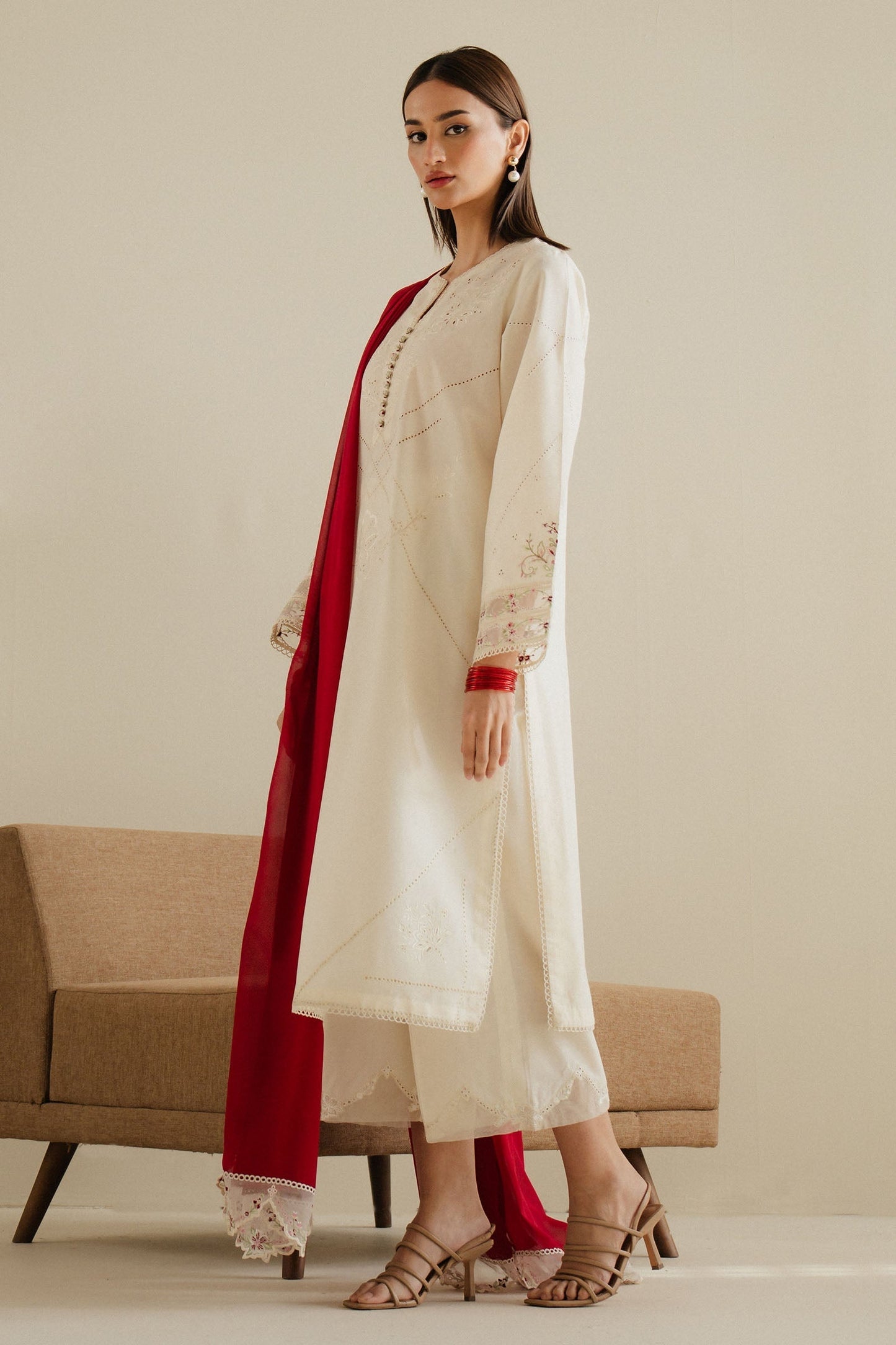 Zara Shahjahan | Eid Pret 25 | CR25P0102 M Ivory Cambric
