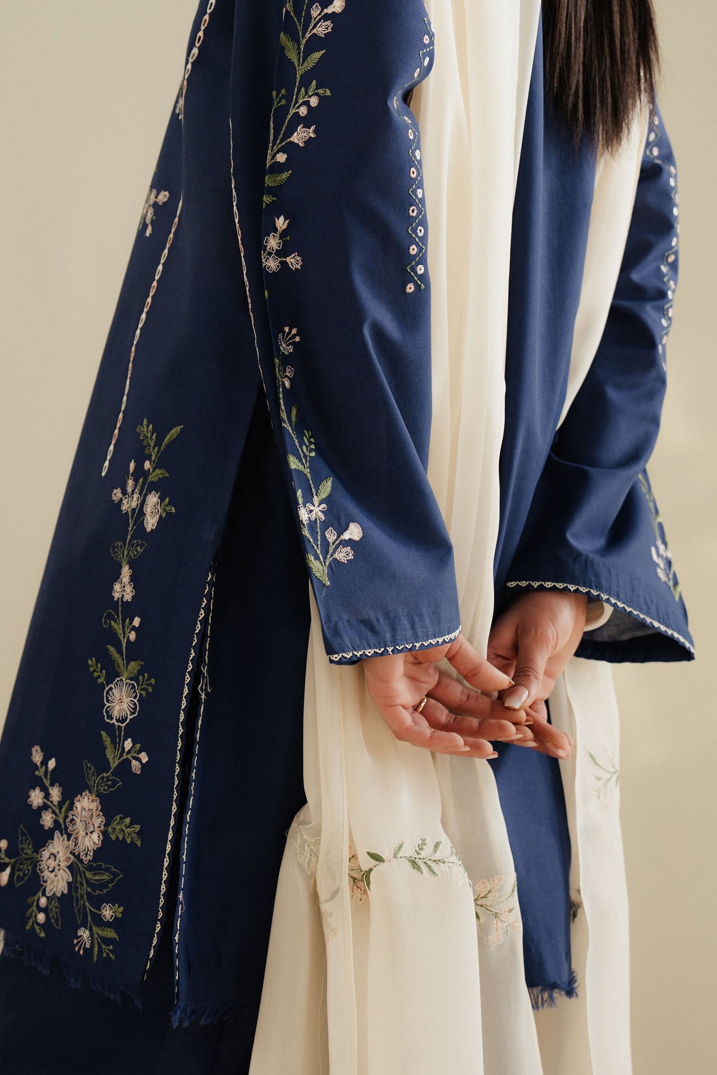 Zara Shahjahan | Eid Pret 25 | CR25P0107 M Navy Cambric