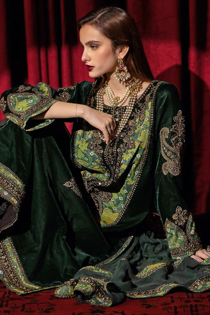 Charizma | Signora Velvet | Velvet CVT4-03 - Pakistani Designer Dress - by Charizma | Type: Ladies Clothes - 100% Original at Saira Sultan