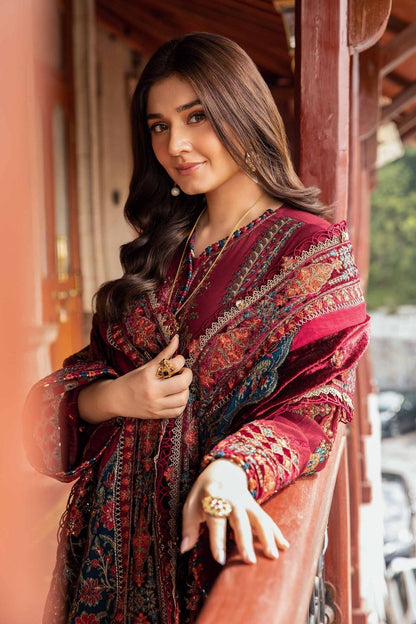 Maria B | Winter Luxe 24 | Velvet DL-1210 - Pakistani Designer Dress - by Maria B | Type: Ladies Clothes - 100% Original at Saira Sultan
