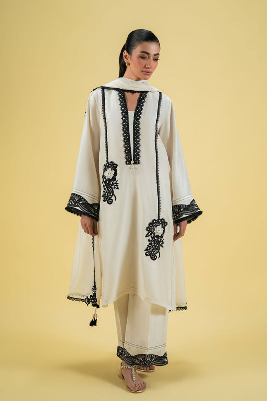 Ammara Khan | Sia 25 | D-13 XS Ivory Blended Silk