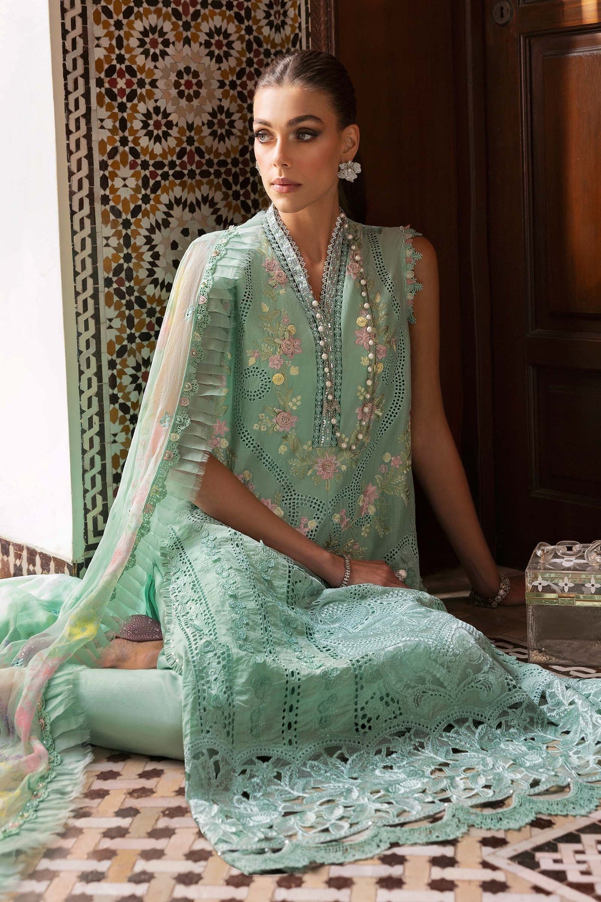 Maria B | Luxury Lawn 25 | D-2514-A XL Aqua Lawn