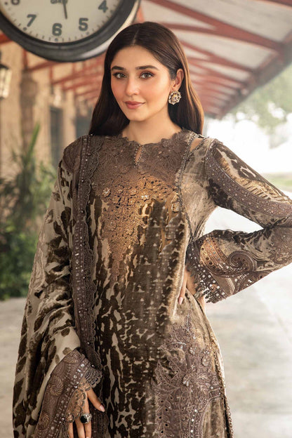 Maria B | Winter Luxe 24 | Velvet DL-1201 - Pakistani Designer Dress - by Maria B | Type: Ladies Clothes - 100% Original at Saira Sultan