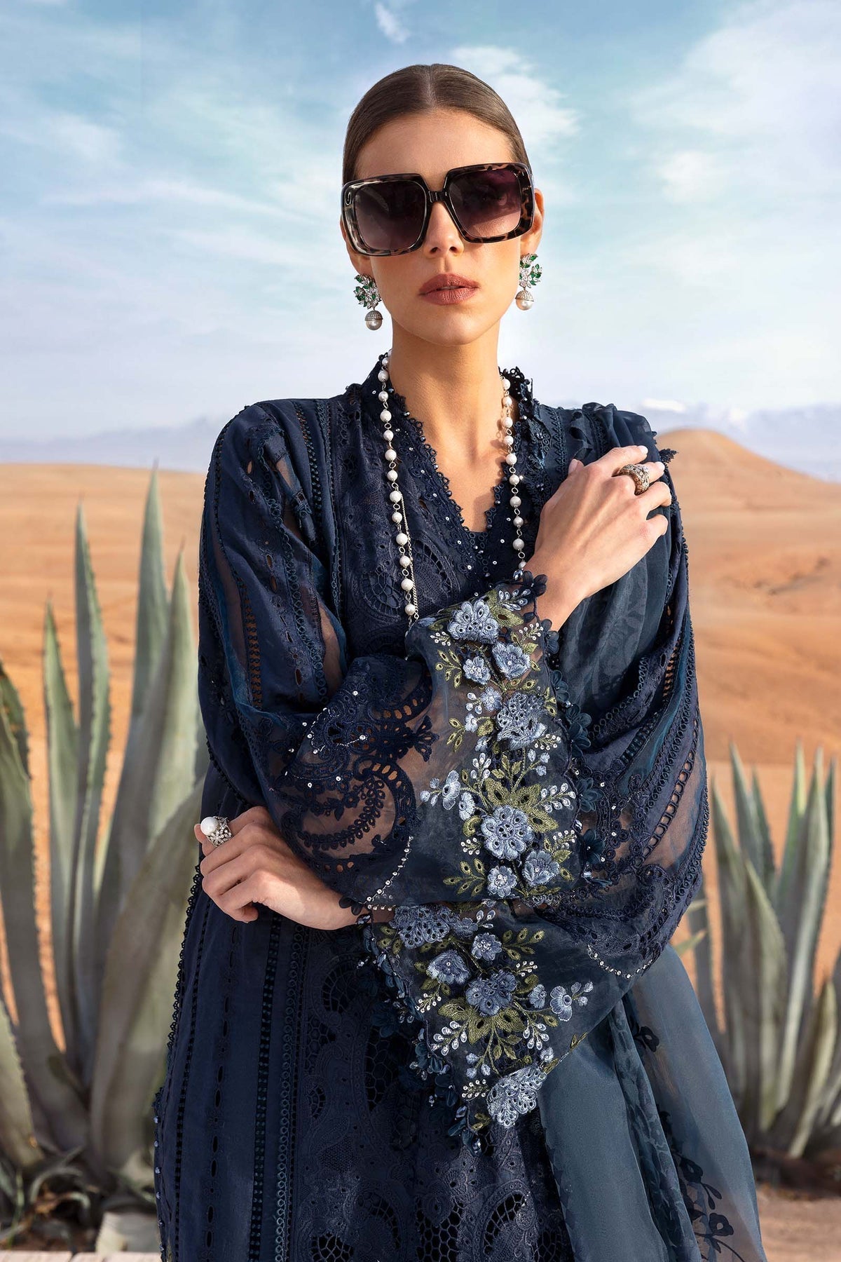 Maria B | Luxury Lawn 25 | D-2504-B M Navy Blue Lawn