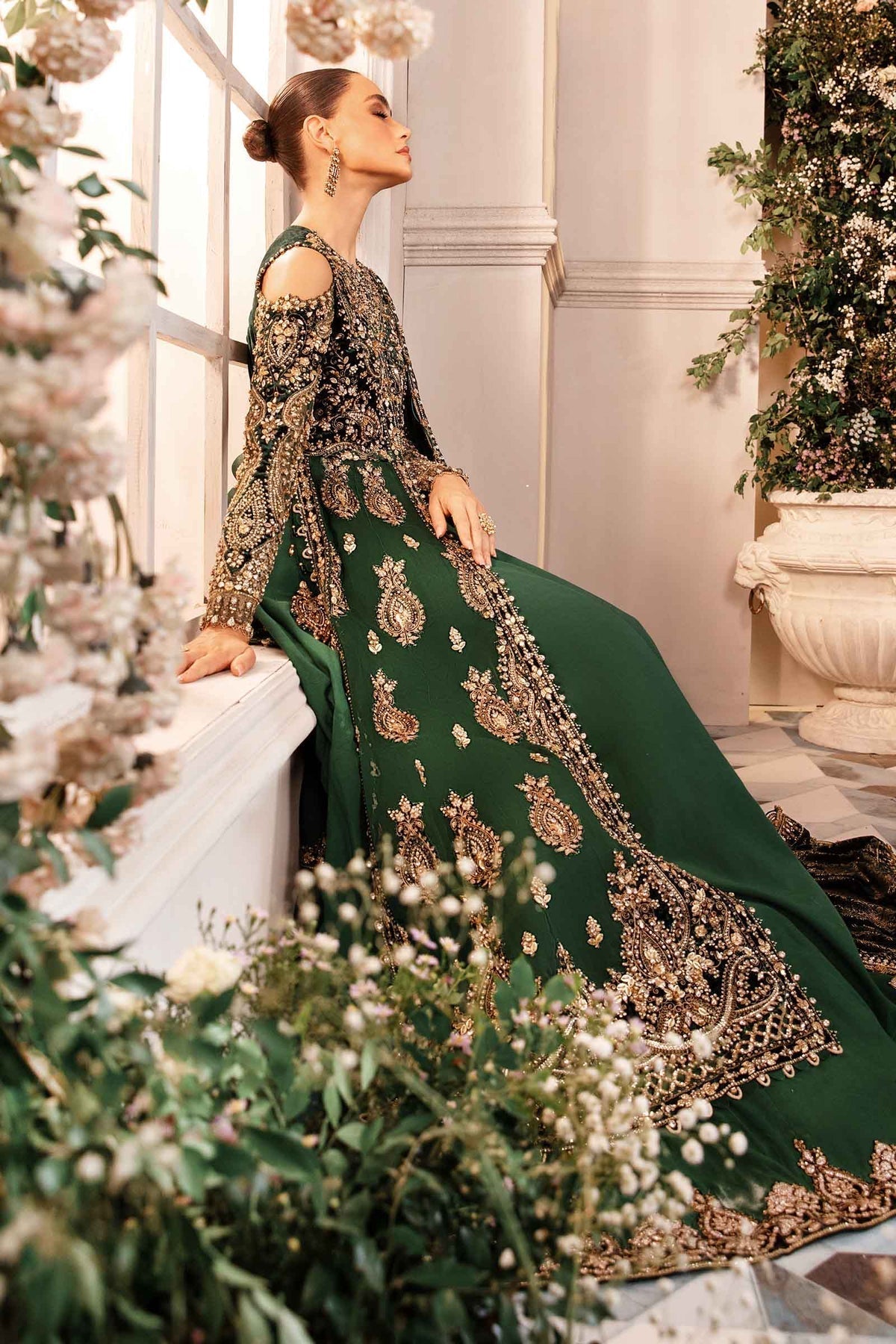 Maria B | Mbroidered Formals 24 | Velvet Suit | BD-2904 - Pakistani Designer Dress - by Maria B | Type: Ladies Clothes - 100% Original at Saira Sultan
