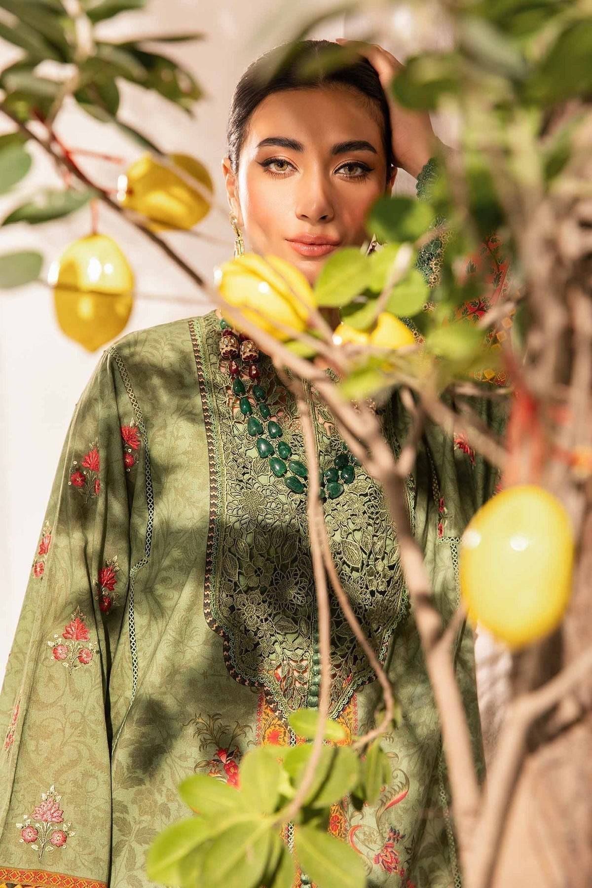 Maria.B | M Print Eid Edit | MPT-2206-A - Pakistani Designer Dress - by Maria B | Type: Luxury - 100% Original at Saira Sultan
