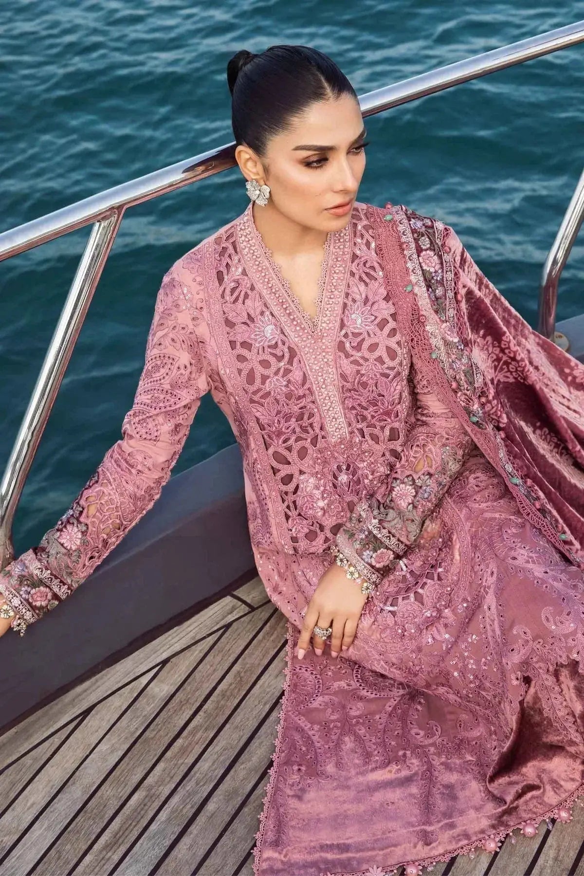 Maria B | Linen 23 | Ash Pink DL-1106 - Pakistani Designer Dress - by Maria B | Type: Luxury - 100% Original at Saira Sultan