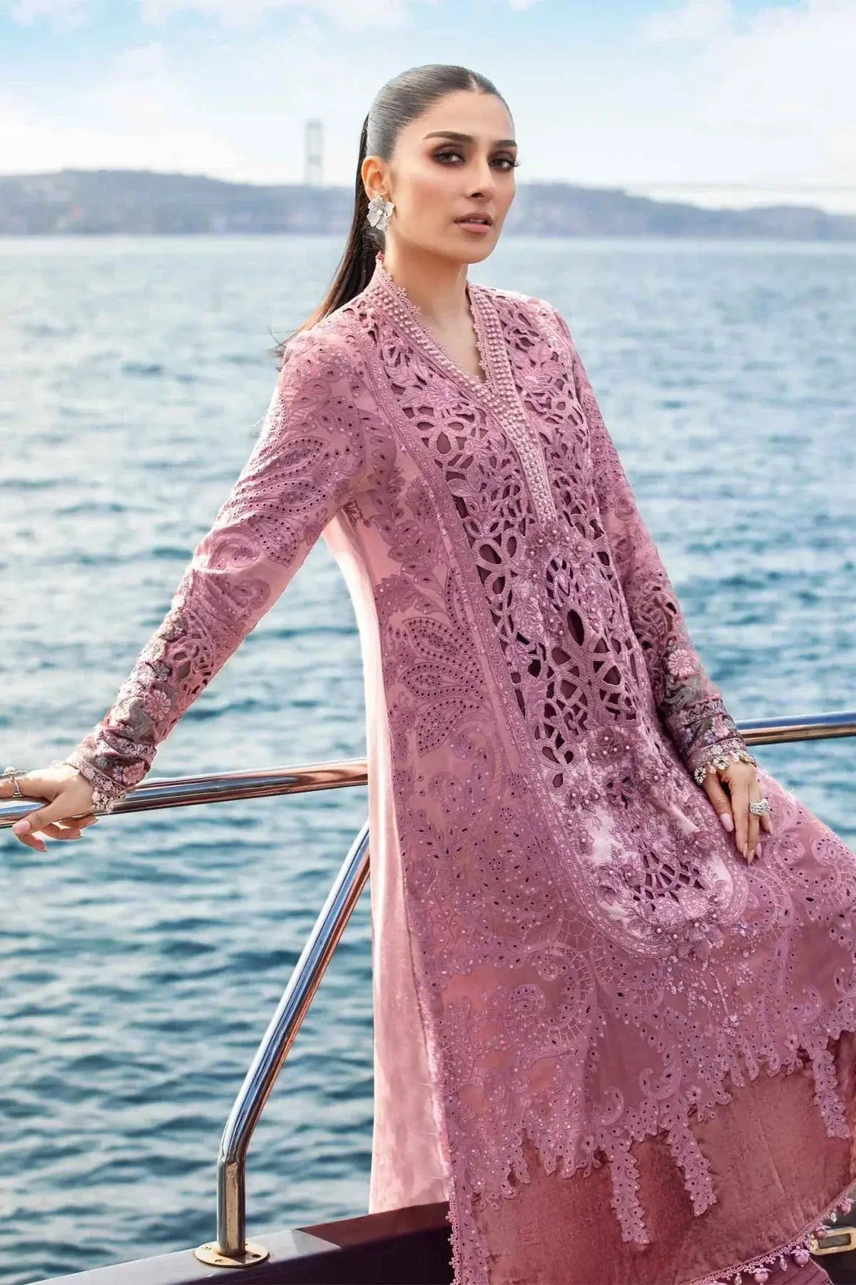 Maria B | Linen 23 | Ash Pink DL-1106 - Pakistani Designer Dress - by Maria B | Type: Luxury - 100% Original at Saira Sultan