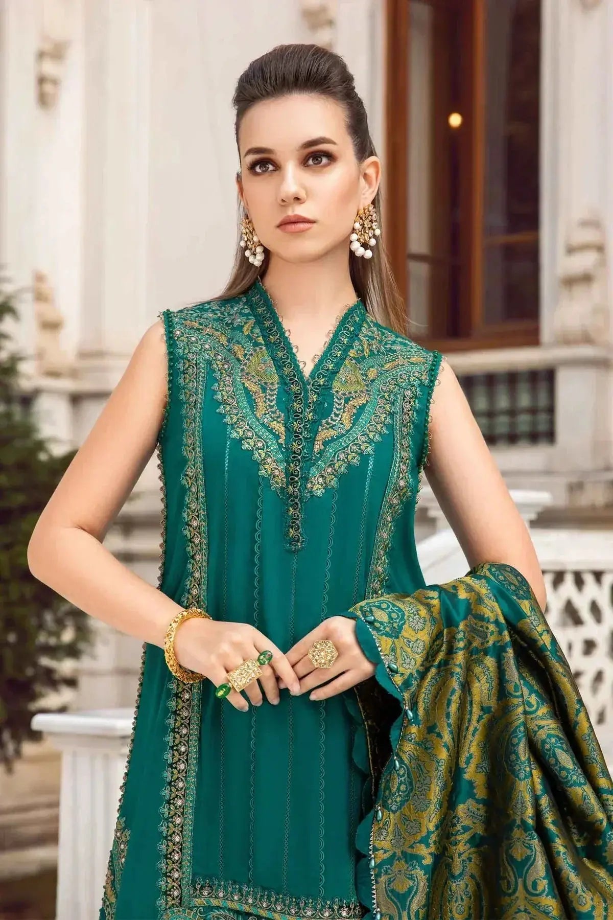 Maria B | Linen 23 | Emerald Green DL-1107 - Pakistani Designer Dress - by Maria B | Type: Luxury - 100% Original at Saira Sultan