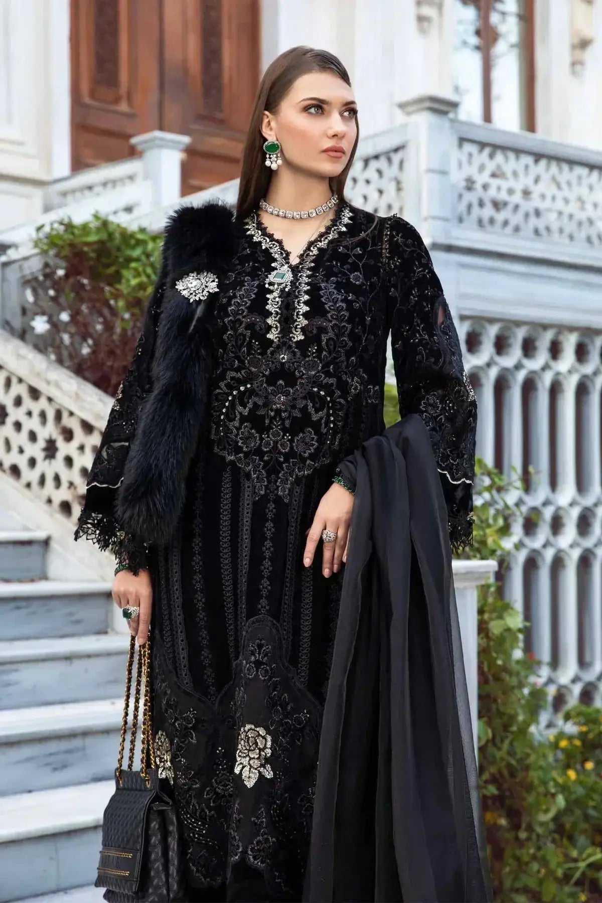 Maria B | Linen 23 | Black & Gold DL-1111 - Pakistani Designer Dress - by Maria B | Type: Luxury - 100% Original at Saira Sultan