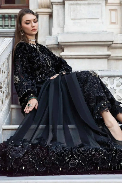 Maria B | Linen 23 | Black & Gold DL-1111 - Pakistani Designer Dress - by Maria B | Type: Luxury - 100% Original at Saira Sultan