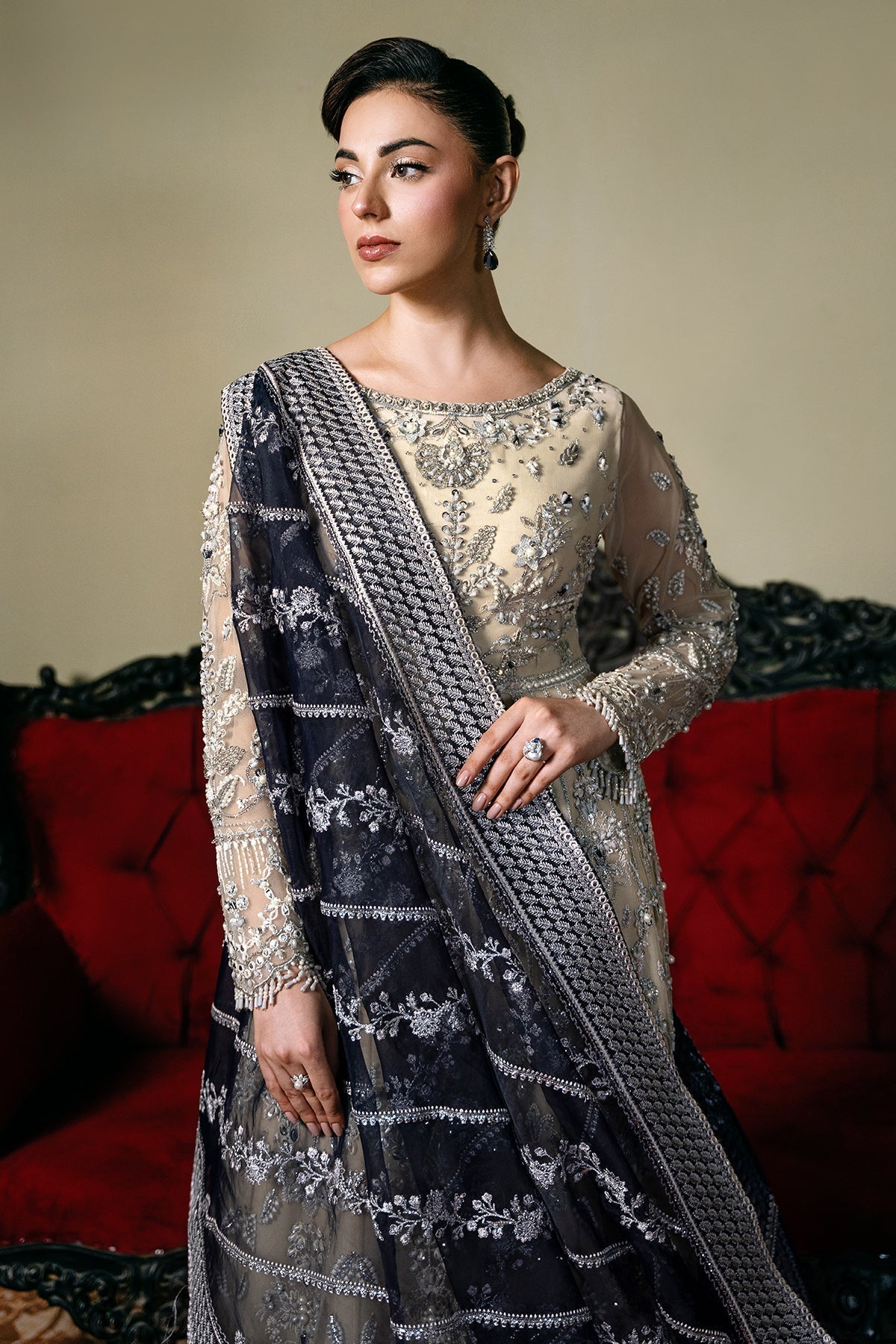 Mina Kashif | Kahani Formals | Araish L Ivory Net