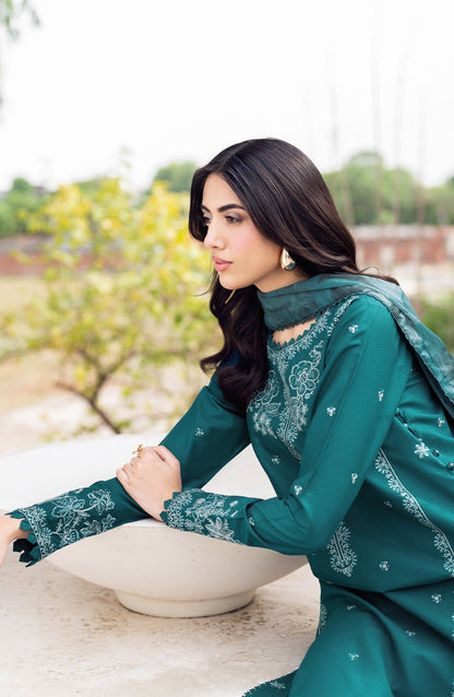 Zarif | Nura Textured Lawn 25 | NUSA L Emerald Green Lawn