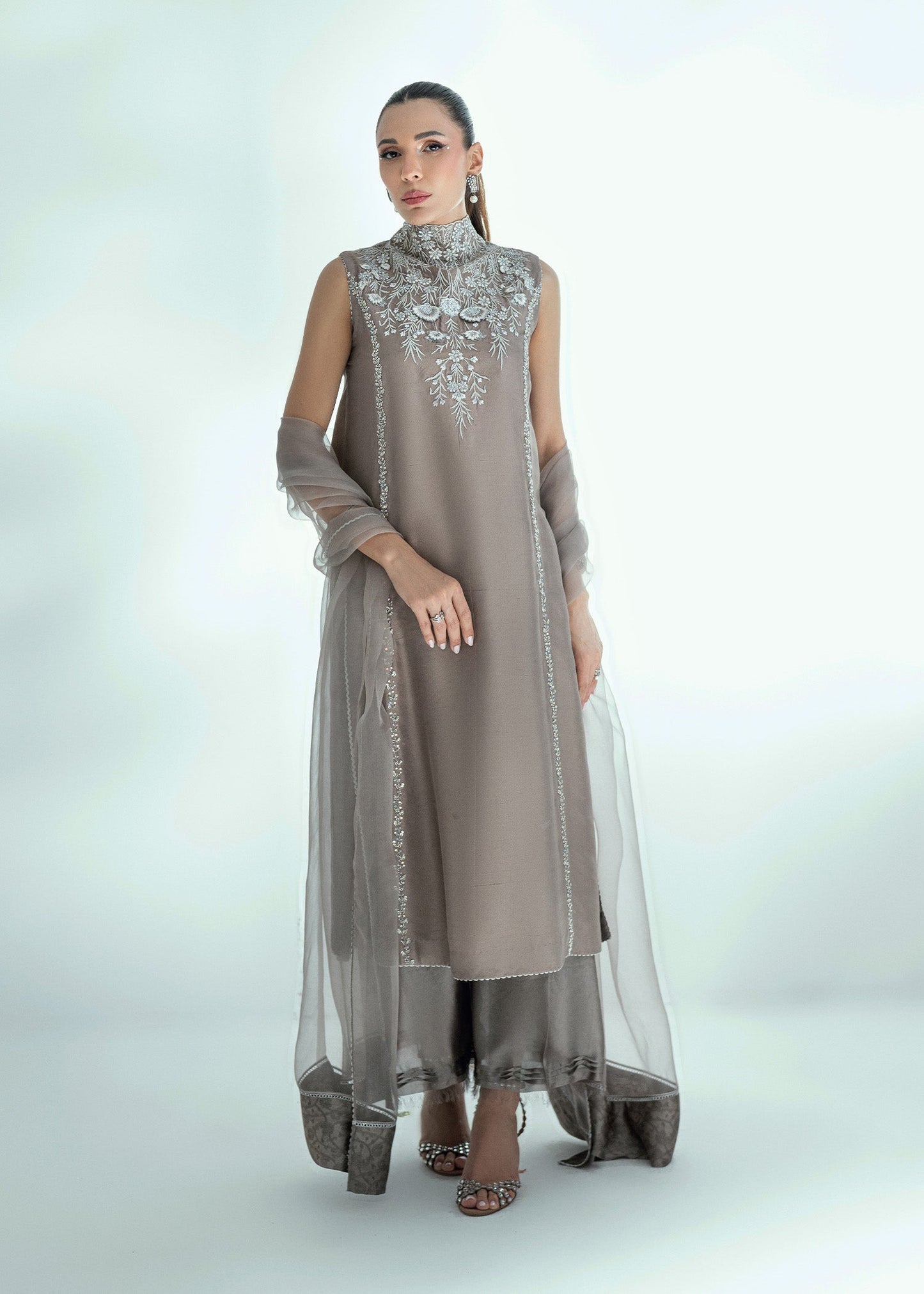 Umsha | Soiree De Rose | Crystal Muse - Pakistani Designer Dress - by Umsha - Type : Ladies Clothes - 100% Original at Saira Sultan