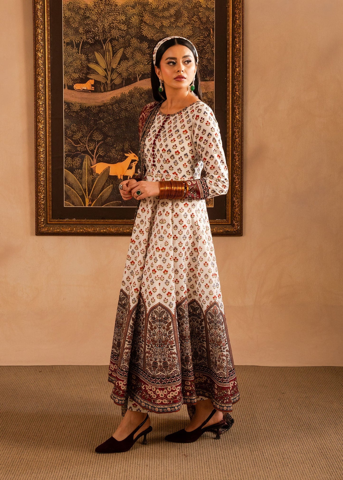 Maria Osama Khan | Retro Lawn 25 | Nair XL Off White Lawn