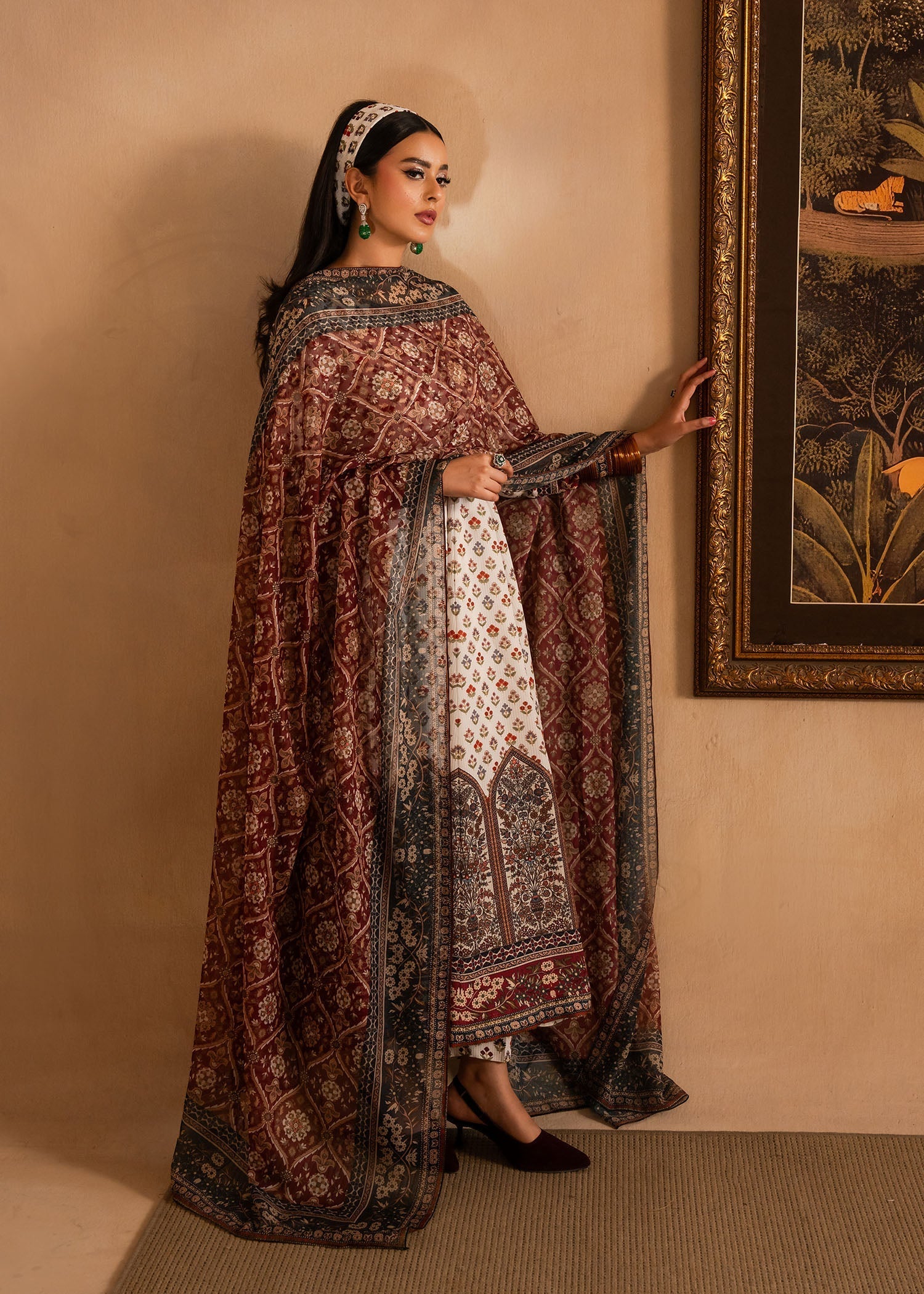 Maria Osama Khan | Retro Lawn 25 | Nair L Off White Lawn