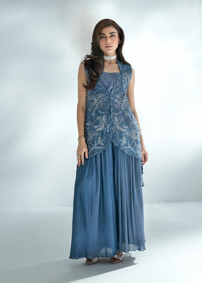 Umsha | Soiree De Rose | Soft Spell - Pakistani Designer Dress - by Umsha - Type : Ladies Clothes - 100% Original at Saira Sultan
