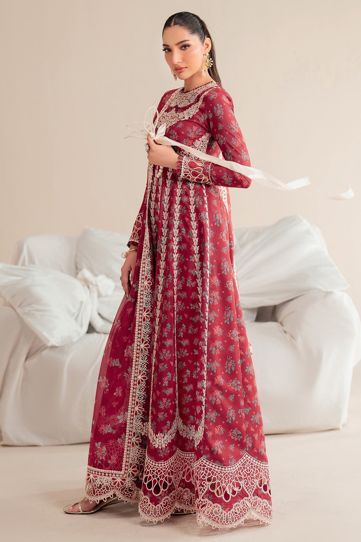 Jazmin | Iris Luxury Lawn 25 | IL'25-D08 XL Dust Red Lawn