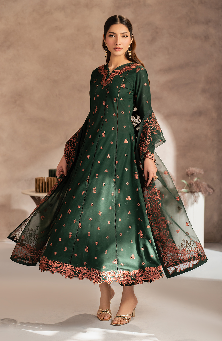 Zarif | Summer Lawn 25 | UNST-LWN-04 SIRAAN L Dark Green Chikankari Lawn
