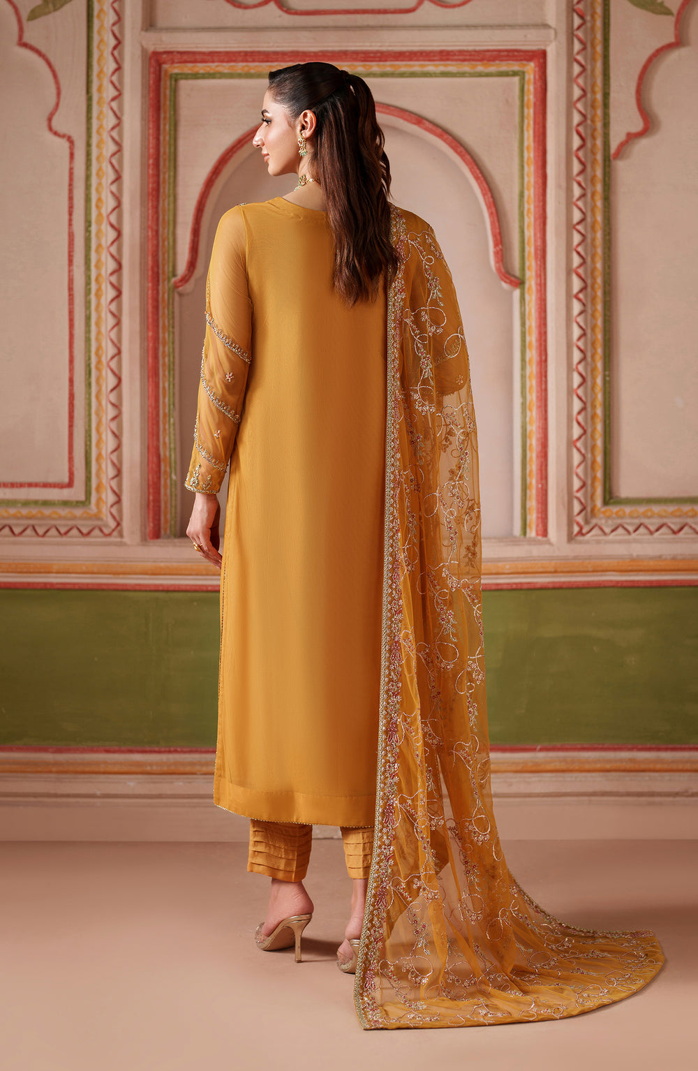 Zarif | Falesia Formals | UNST-HF-04 SOHA - Pakistani Designer Dress - by Zarif - Type : Ladies Clothes - 100% Original at Saira Sultan