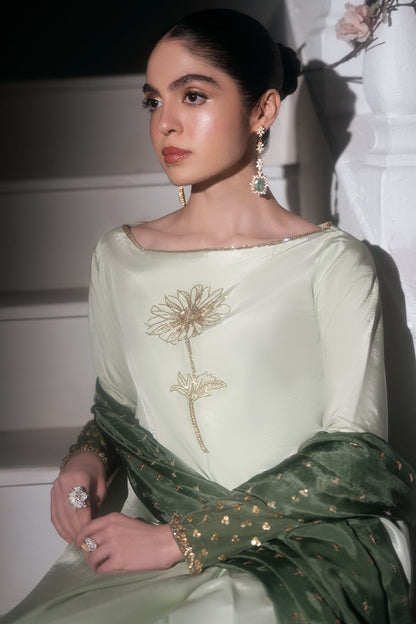 Mina Kashif | Emilie Formals | Floret M Green White Roman Silk