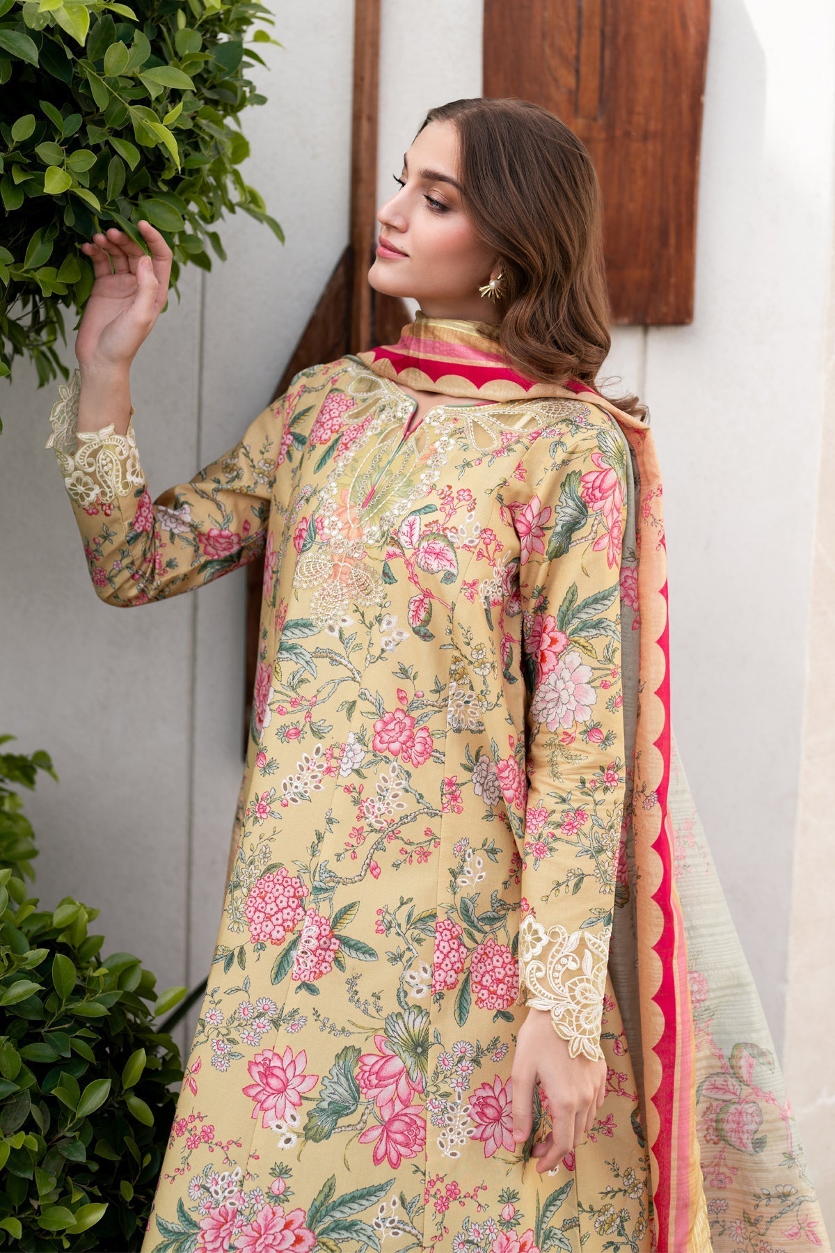 Xenia Formals | Summer Away 25 | SUN XL Pale Yellow Lawn