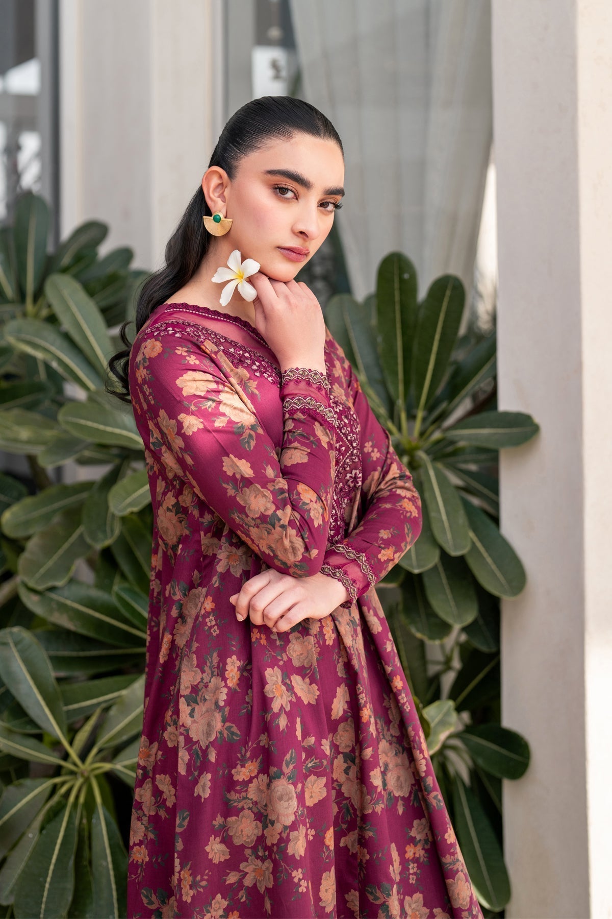 Xenia Formals | Summer Away 25 | SAYA XL Berry Lawn
