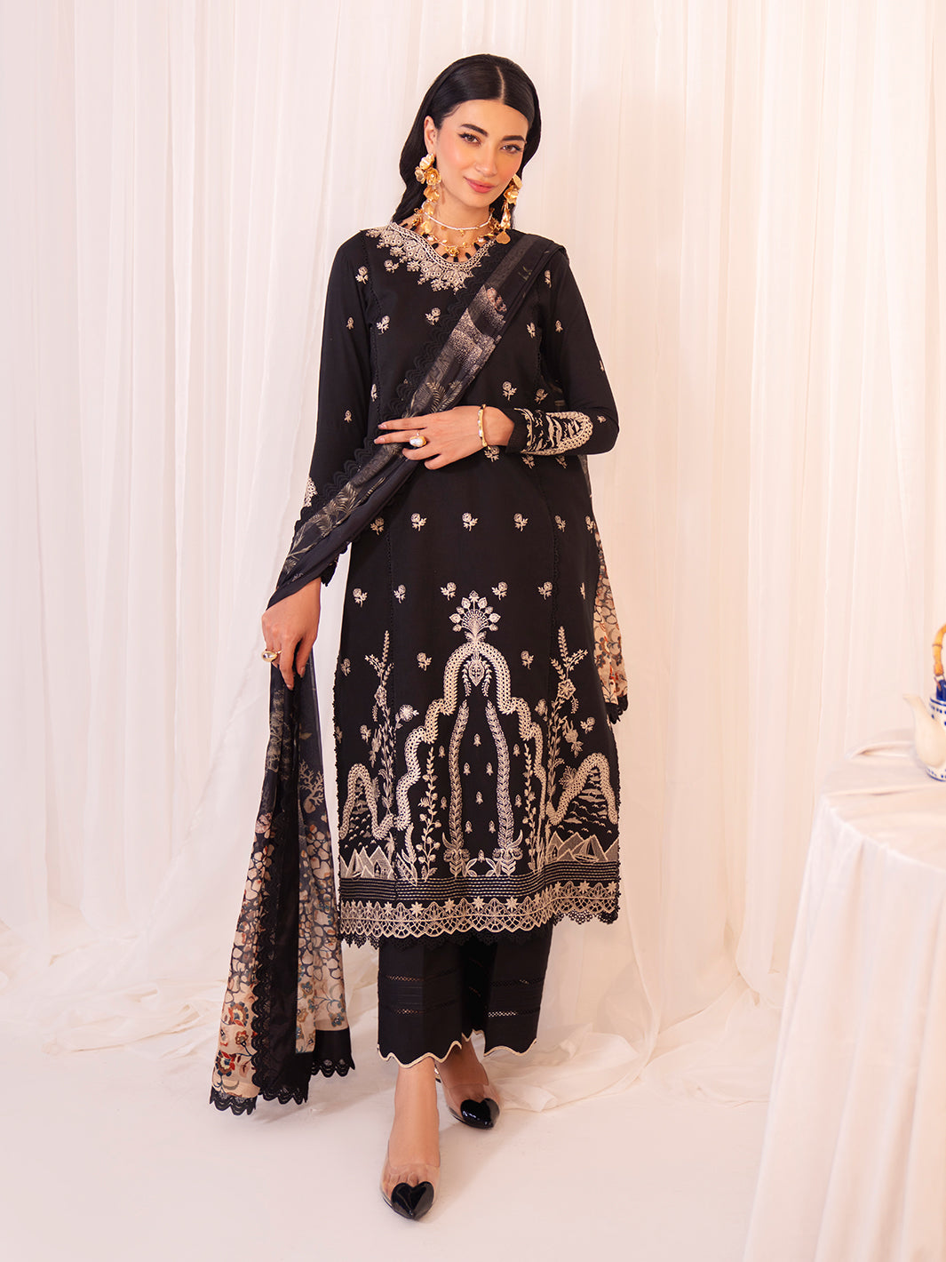Faiza Faisal | Celine Eid 25 | ADELE XL Black Lawn
