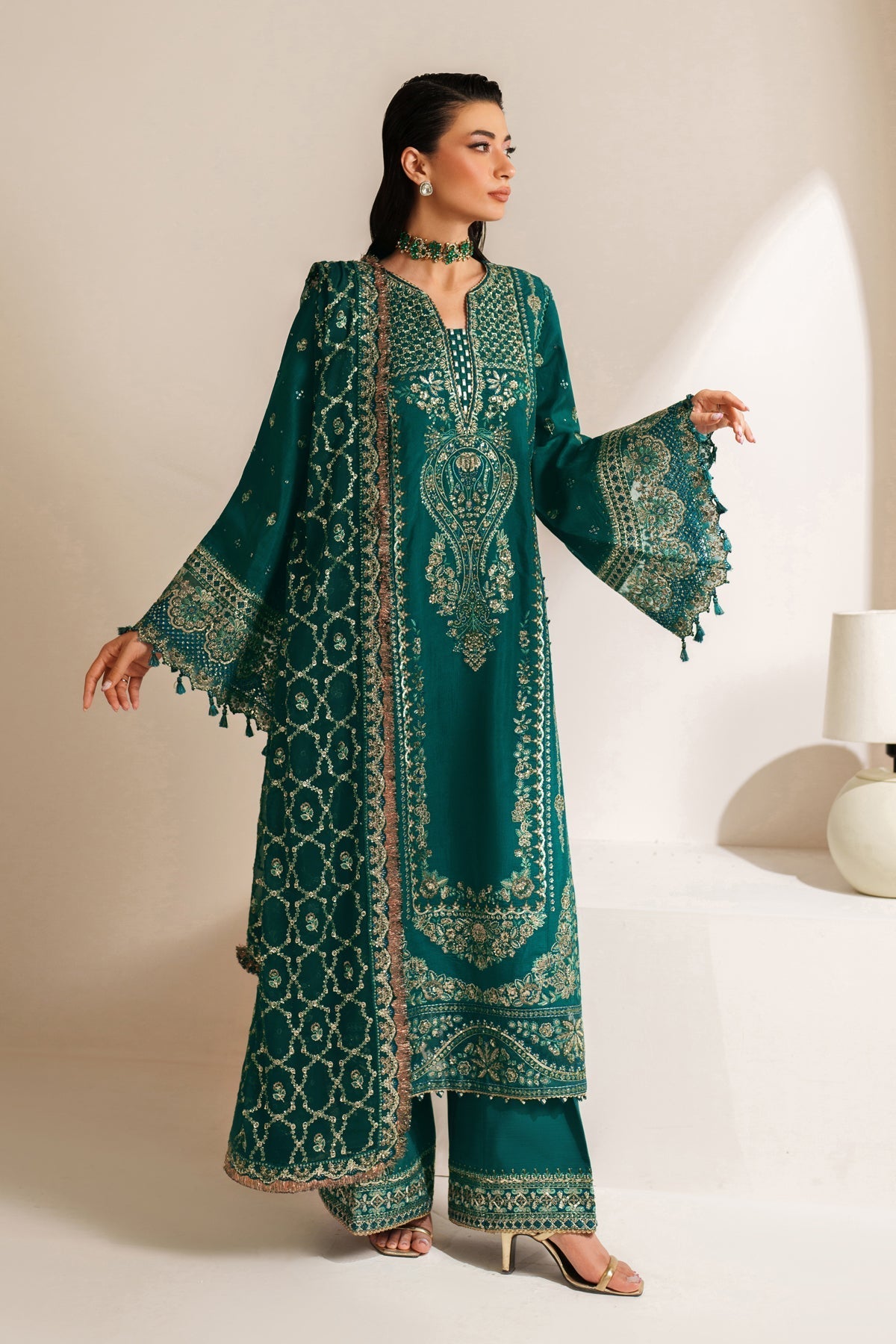 Xenia Formals | Neorah Luxury Formals | SERIYA - Pakistani Designer Dress - by Xenia Formals - Type : Ladies Clothes - 100% Original at Saira Sultan