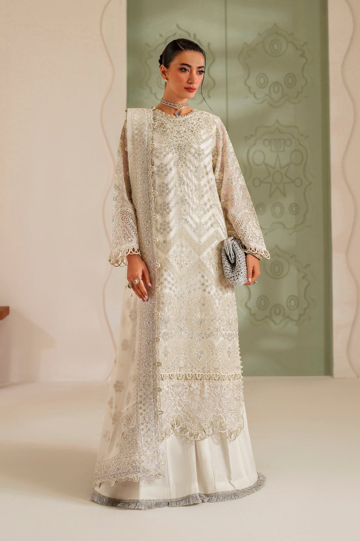 Xenia Formals | Neorah Luxury Formals | VAREHA - Pakistani Designer Dress - by Xenia Formals - Type : Ladies Clothes - 100% Original at Saira Sultan