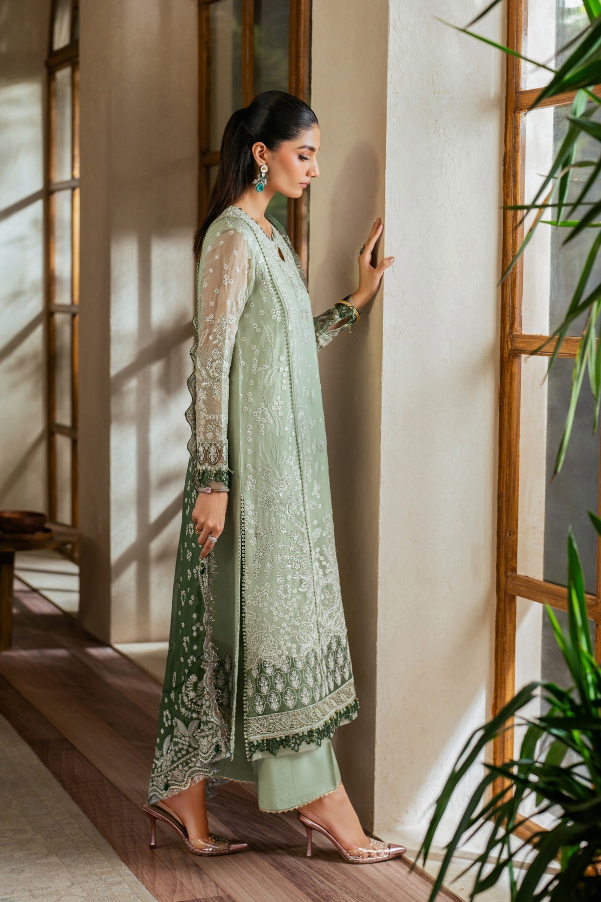 Xenia Formals | Niran Formals | VERDURA M Pastel Mint Chiffon
