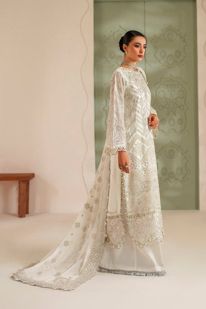 Xenia Formals | Neorah Luxury Formals | VAREHA - Pakistani Designer Dress - by Xenia Formals - Type : Ladies Clothes - 100% Original at Saira Sultan