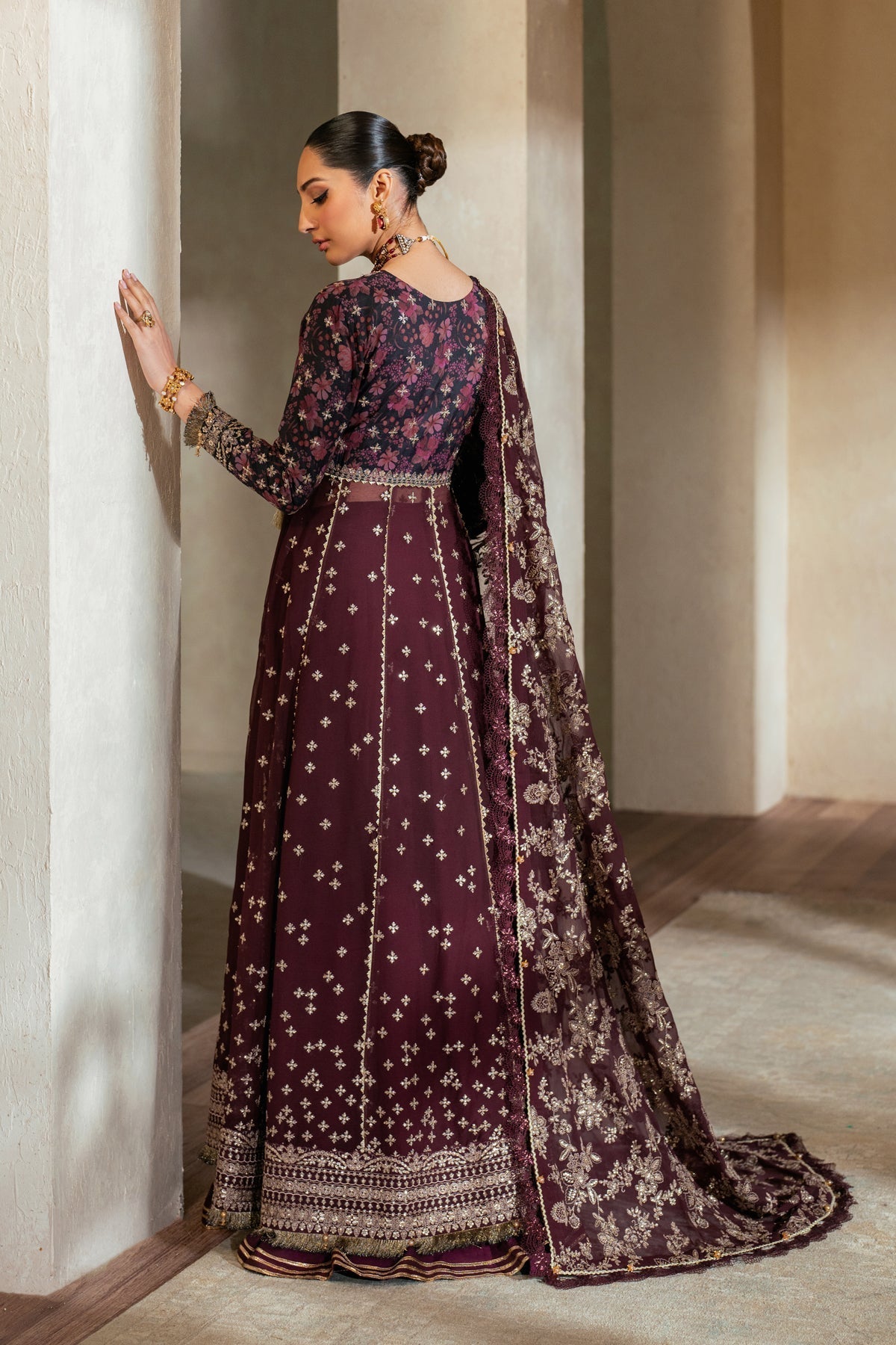 Xenia Formals | Niran Formals | LUNE S Maroon Saree