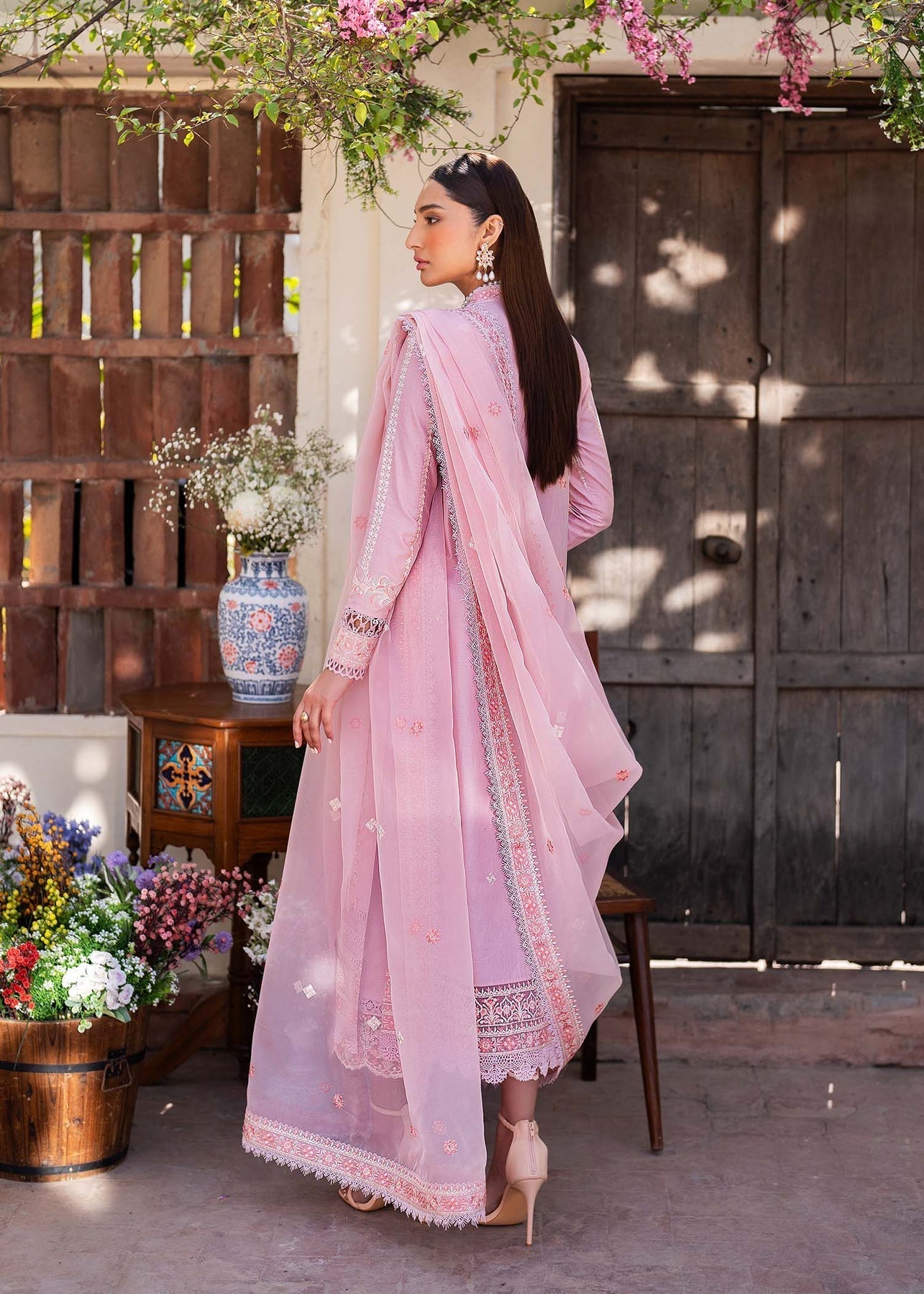 Akbar Aslam | Pret Lawn | MYSTERE M Powder Pink Lawn