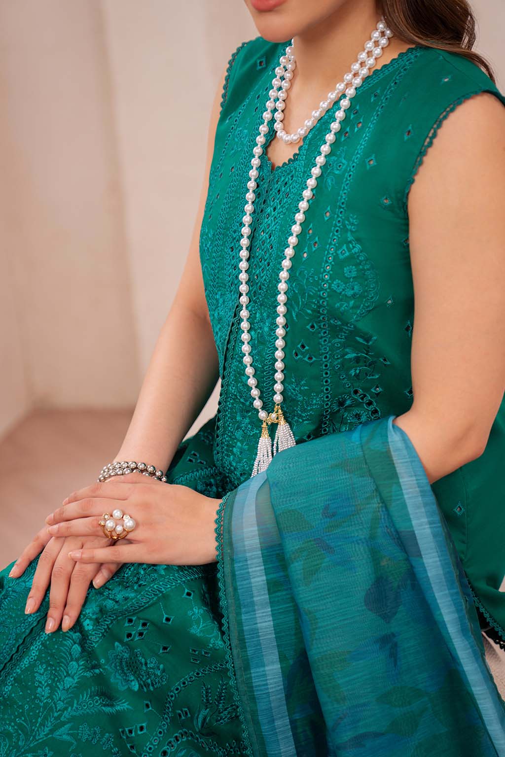 Neeshay | Symphony Luxury Lawn | ZING M Emerald Green Lawn
