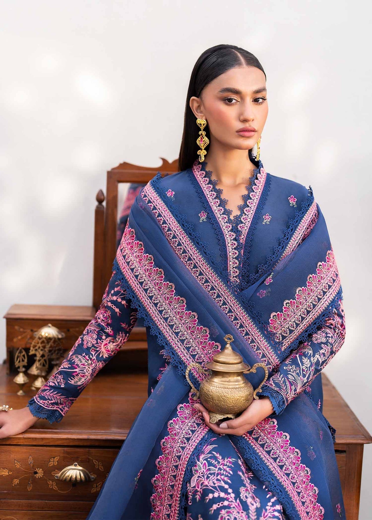 Akbar Aslam | Pret Lawn | REVERIE L Navy Blue Lawn