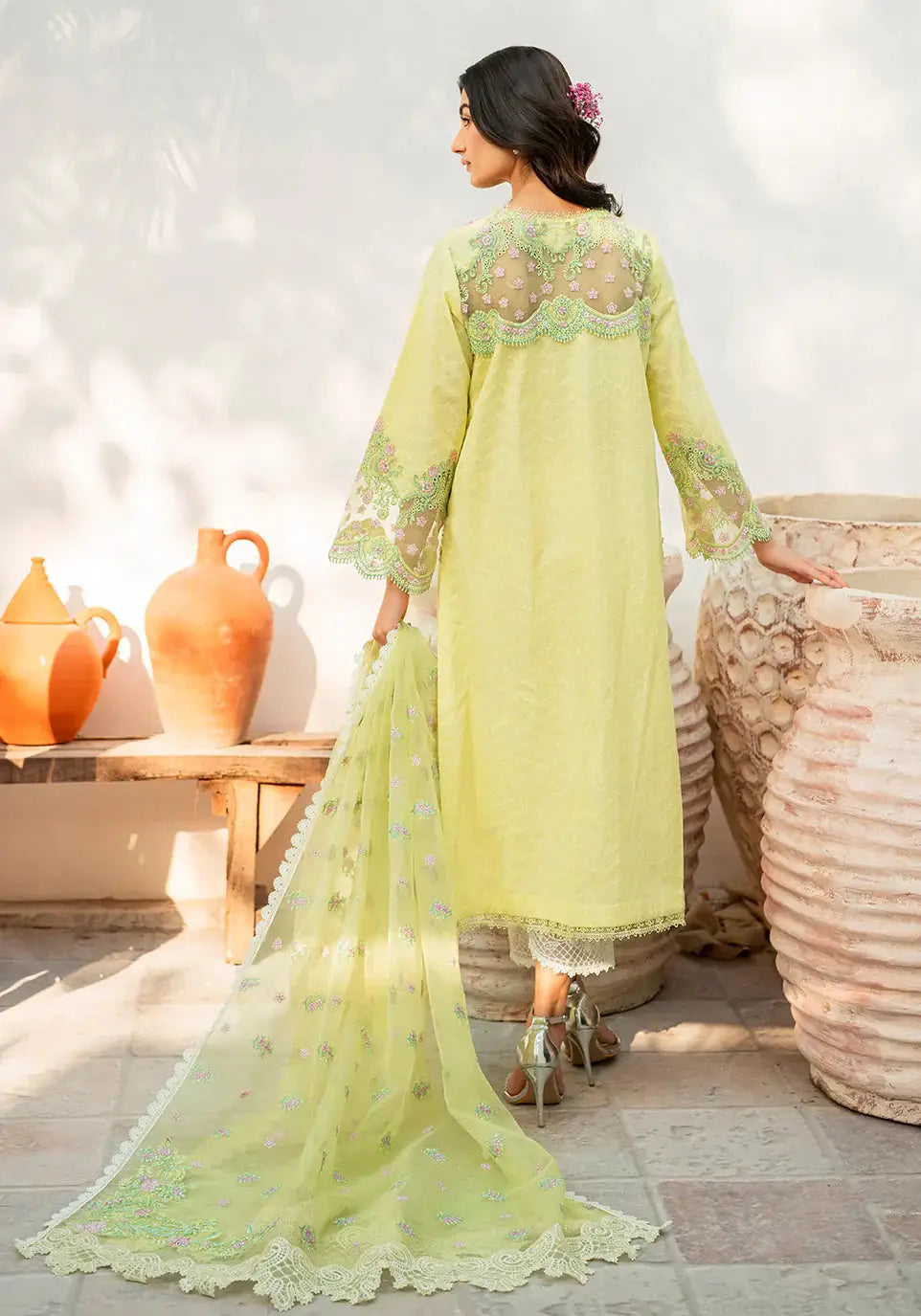 Zarqash | Belle Ame 24 | BL 001 Ziana - Pakistani Designer Dress - by Zarqash | Type: Luxury - 100% Original at Saira Sultan