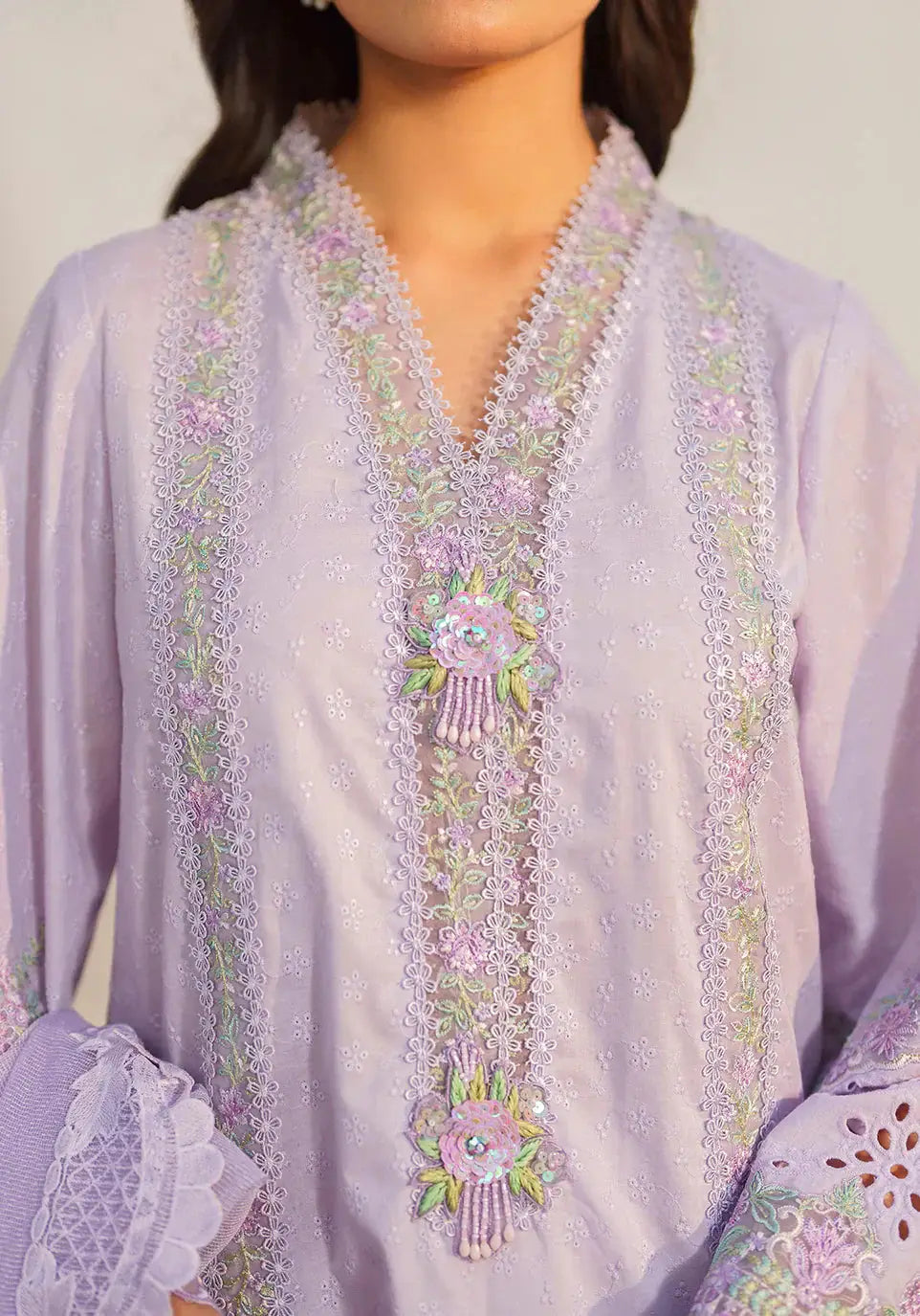 Zarqash | Belle Ame 24 | BL 011 Fleur Lilas - Pakistani Designer Dress - by Zarqash | Type: Luxury - 100% Original at Saira Sultan