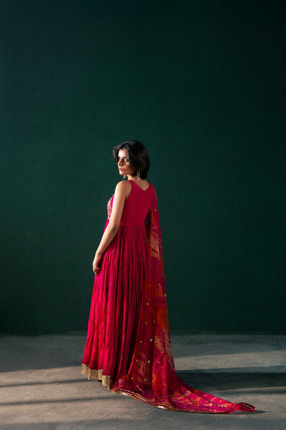 Malook | Rashq e Qamar | Jahanara S Hot Pink Raw Silk